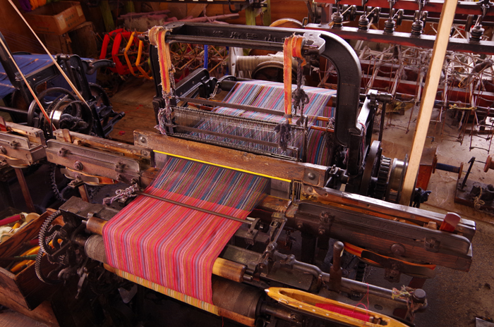 三重県御浜町の伝統産業市木木綿の織り機